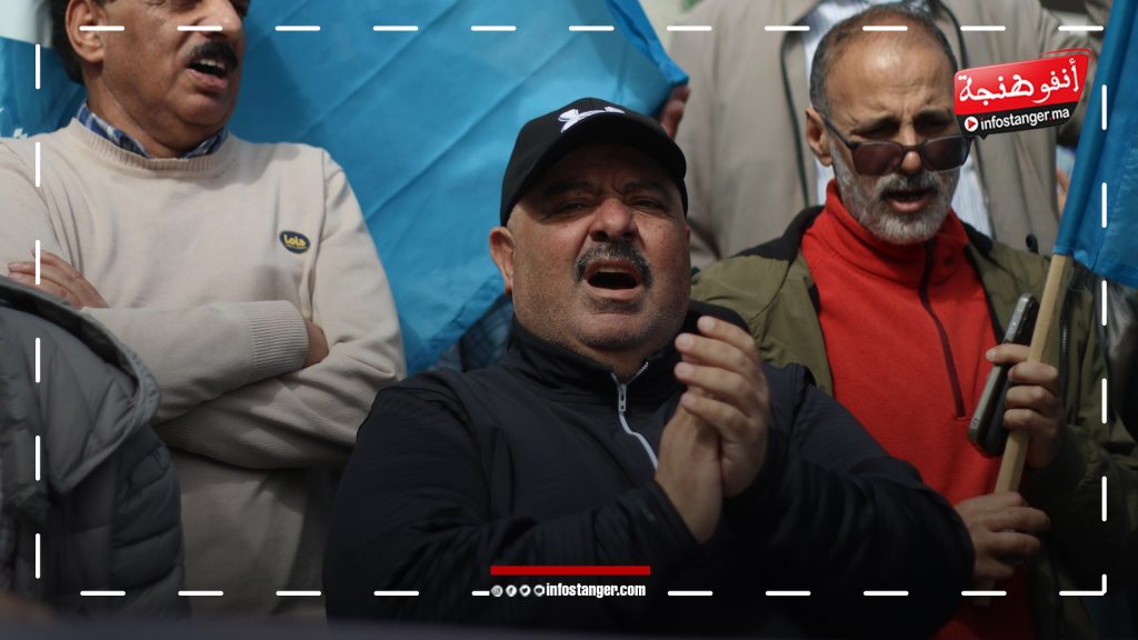 استمرار احتجاجات موظفي الجماعة ووعيد بالنزول إلى الشارع